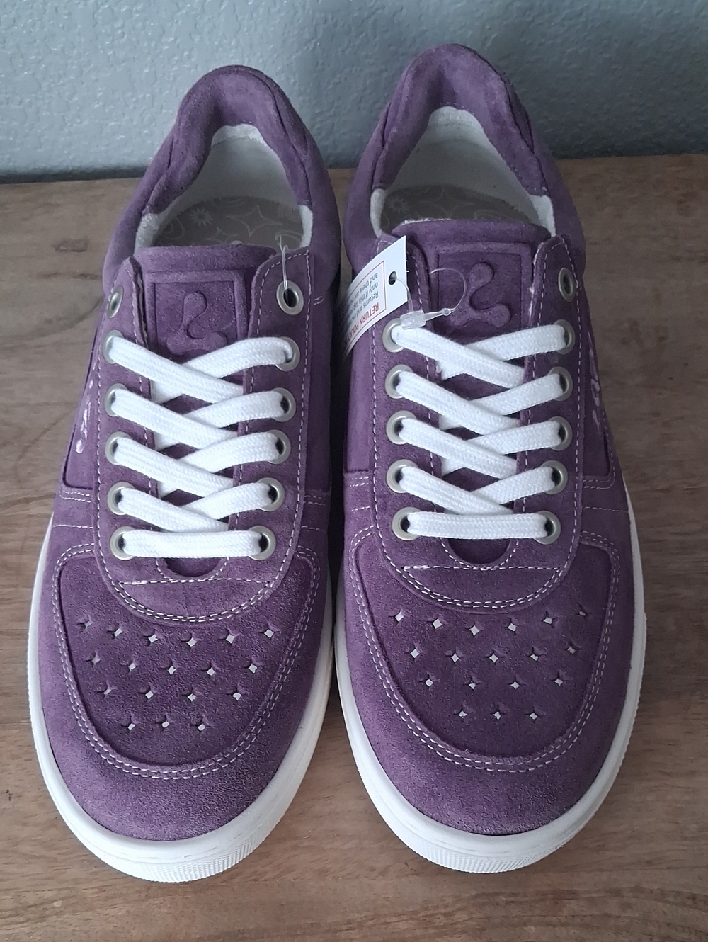Women’s Purple Suede Lace-Up Casual Sneakers